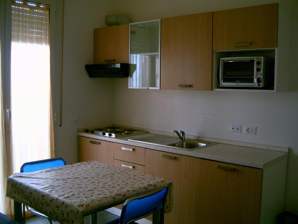 Residence Desiree Ρίμινι Δωμάτιο φωτογραφία