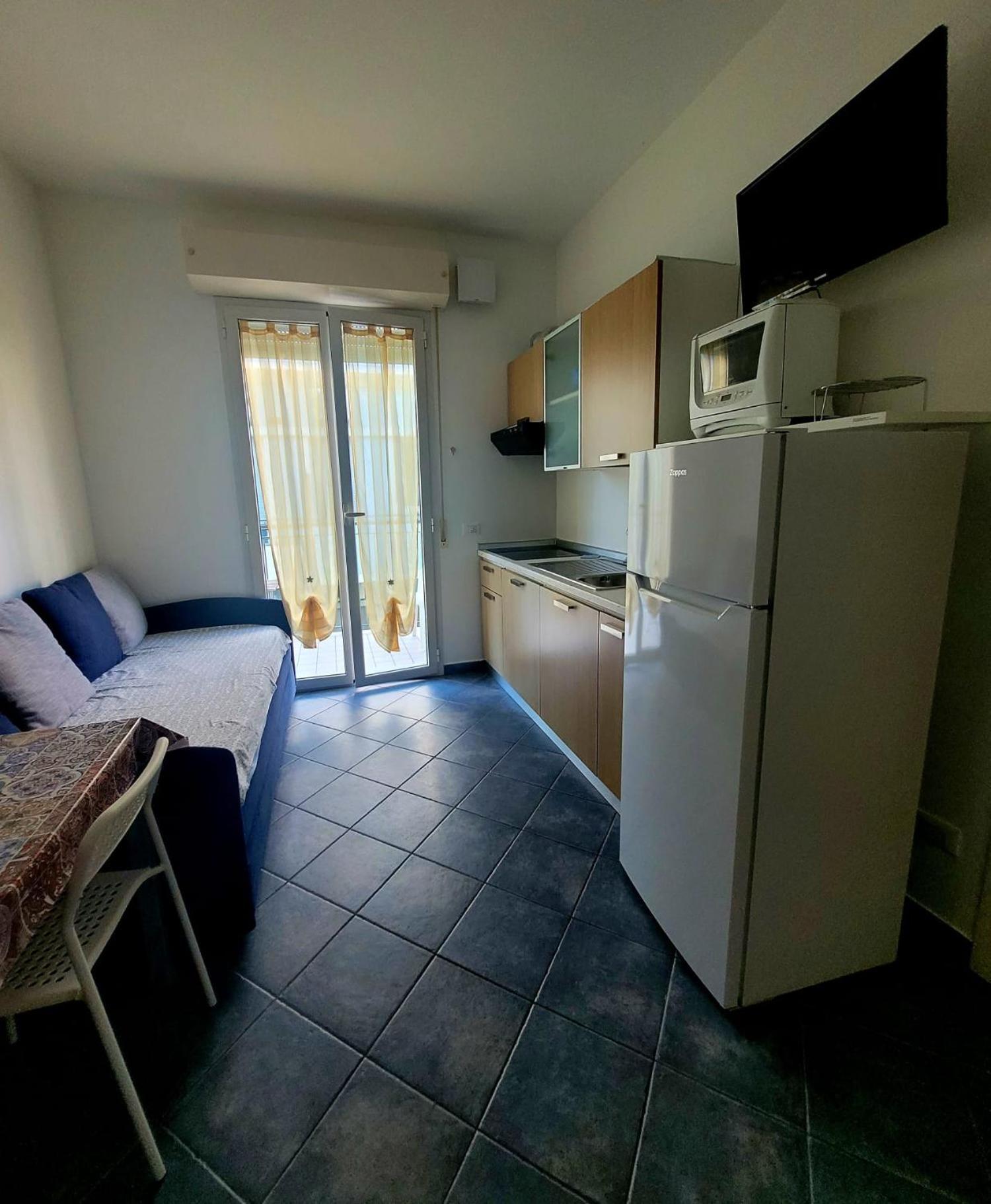 Residence Desiree Ρίμινι Εξωτερικό φωτογραφία