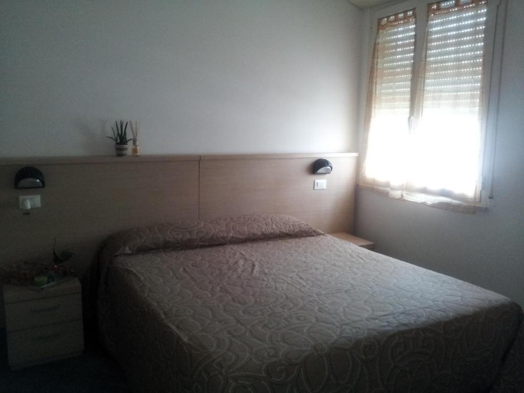 Residence Desiree Ρίμινι Δωμάτιο φωτογραφία